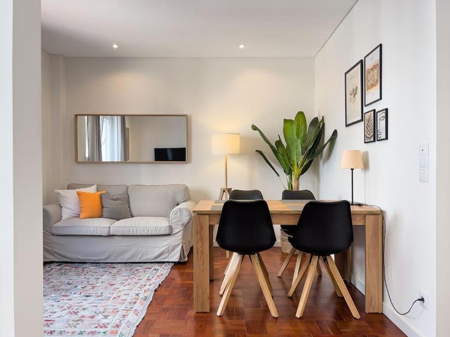 Olaias Lisbon 2 Bed Near Metro 2 Apartment Екстериор снимка
