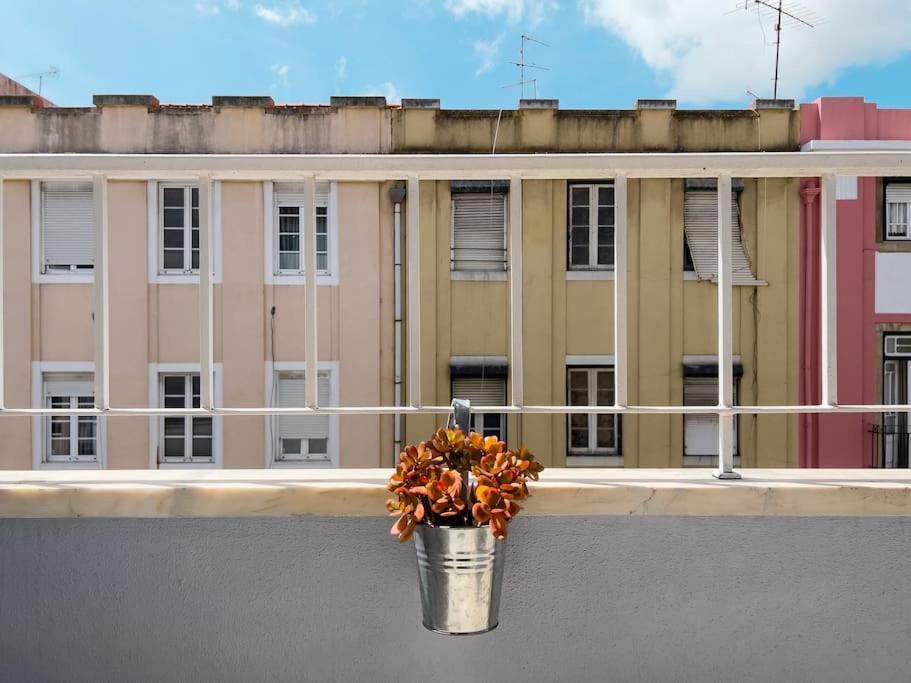 Olaias Lisbon 2 Bed Near Metro 2 Apartment Екстериор снимка